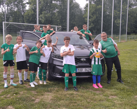 Fotbalová akademie Bohemians Praha 1905 ve Velvarech - Kia je jednička a děkujeme za podporu pro naše talenty! Děkujeme Josef Dobeš manažer akademie