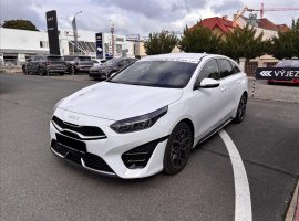 Kia ProCeed 1,5 T-GDI GPF 7DCT GT-LINE PLUS
