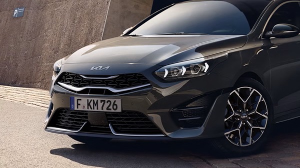Rodina Ceed - Kia Kladno - Kia ProCeed
